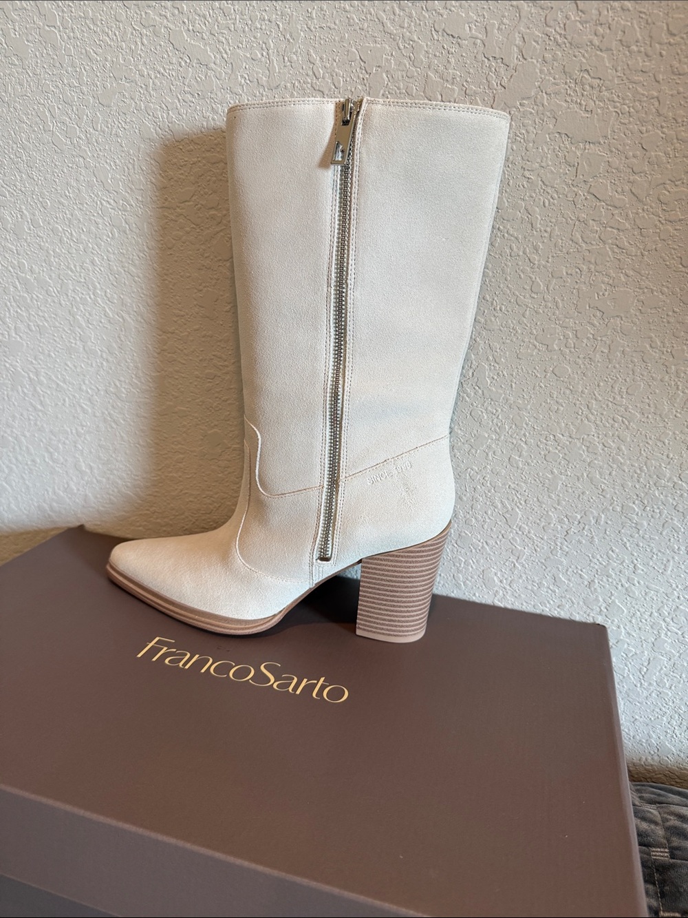NWT Franco Sarto Jaxon